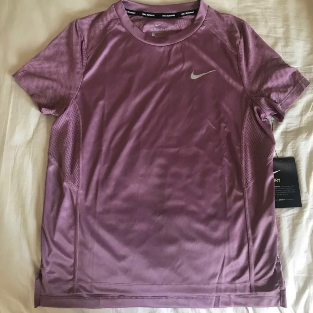 Nike plum dri fit shirt